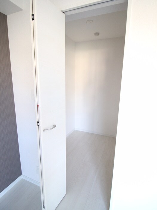 物件内観写真16　(収納)