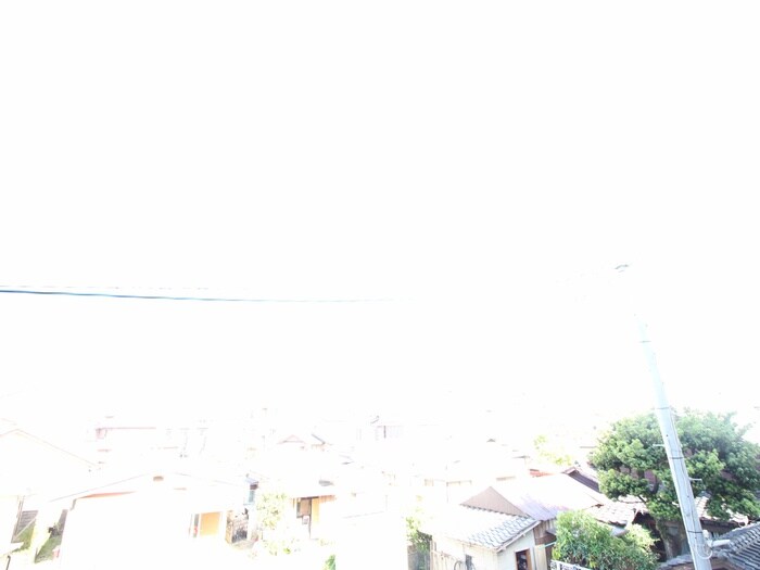 物件内観写真20　(室内からの展望)