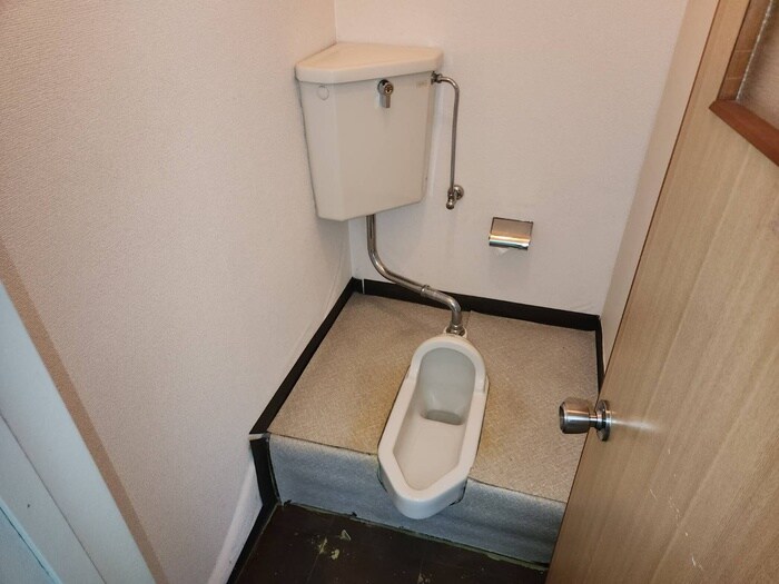 物件内観写真16　(トイレ)