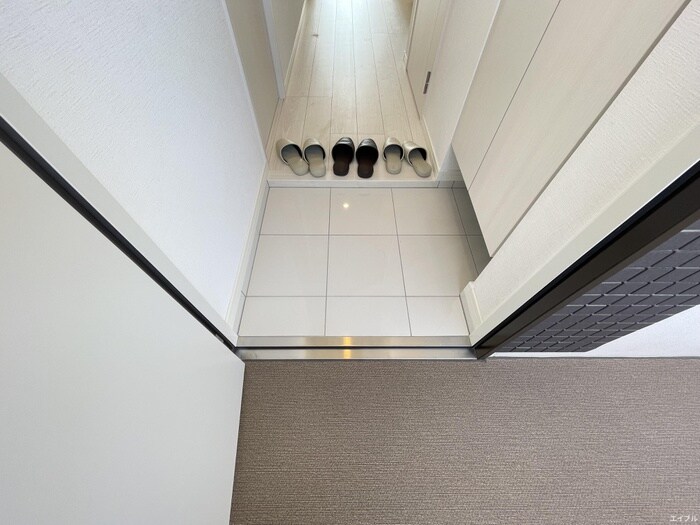 物件内観写真14　(玄関)