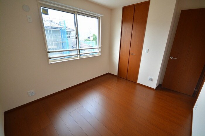 物件内観写真5　(居室)