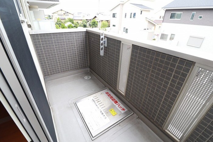 物件内観写真13　(ベランダ・バルコニー)