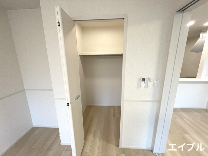 物件内観写真10　(収納)