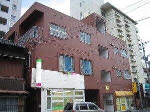 井口ビル外観写真