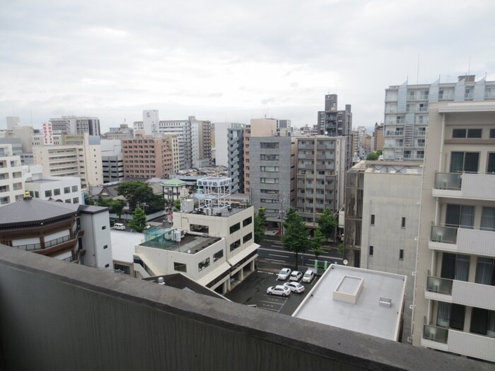 物件内観写真15　(室内からの展望)