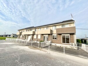 グラ－スシャルマン外観写真
