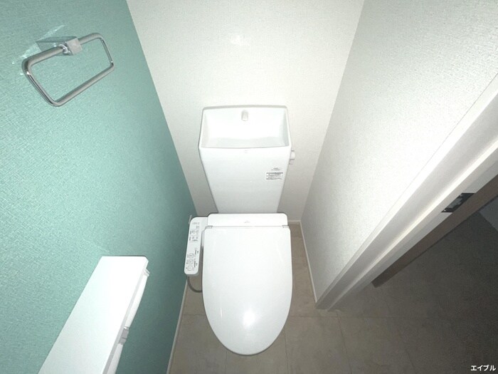 物件内観写真13　(トイレ)