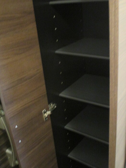 物件内観写真10　(靴箱)