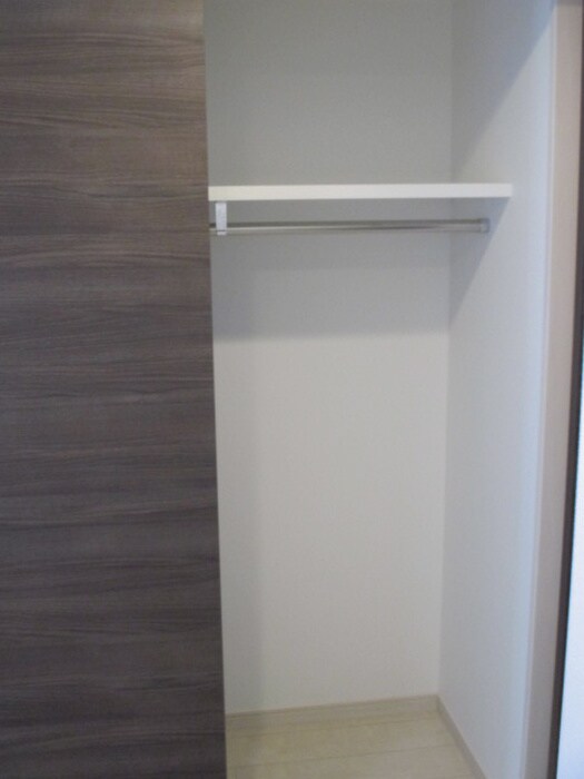 物件内観写真13　(収納)