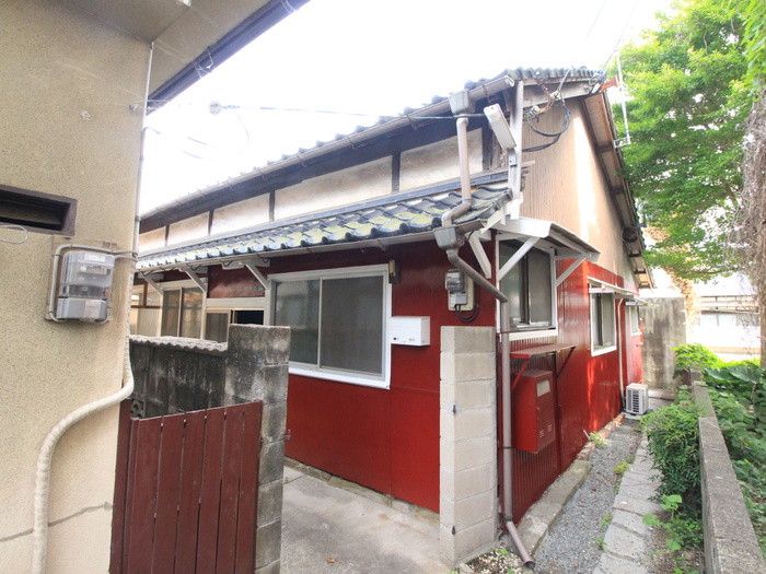 津田町貸家