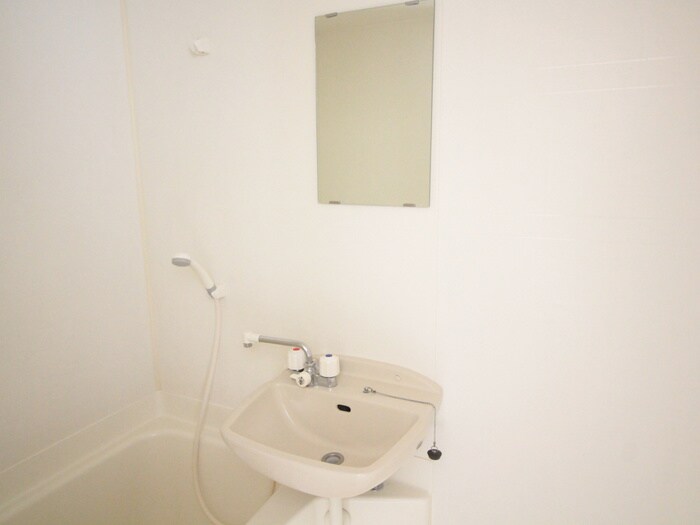 物件内観写真11　(洗面)