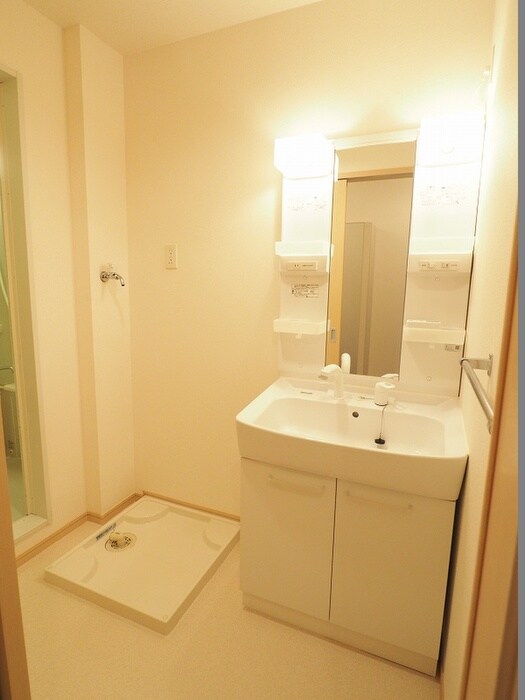 物件内観写真11　(洗面)