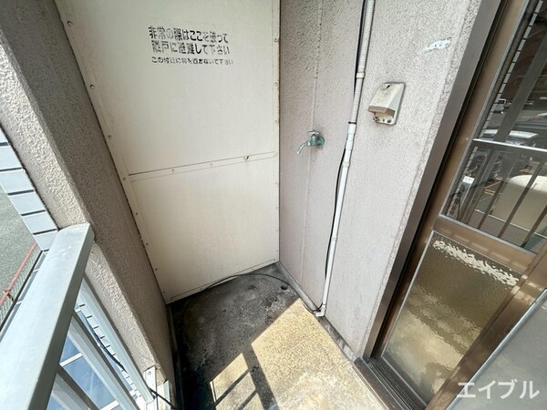 洗濯機置場