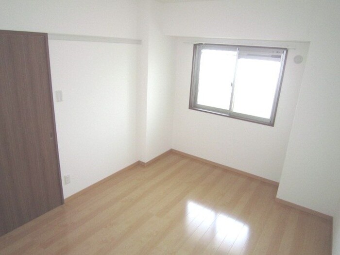 物件内観写真6　(内観写真)