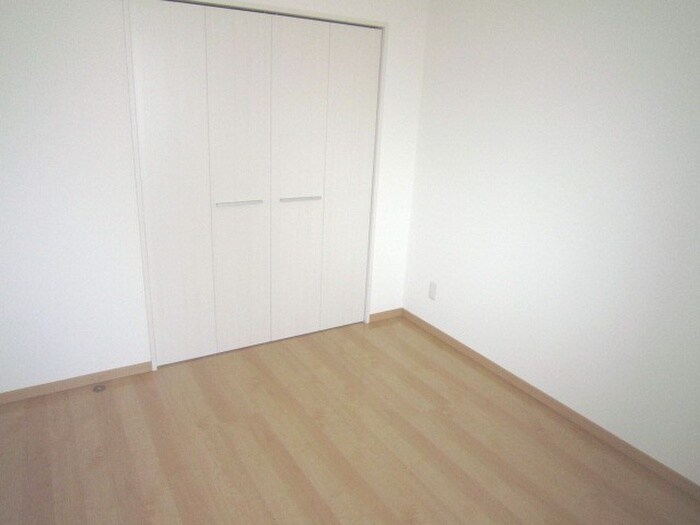 物件内観写真17　(居室)