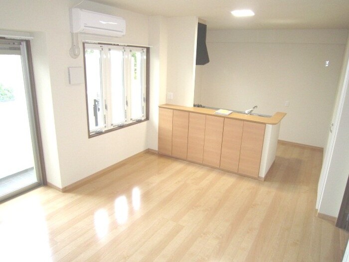 物件内観写真20　(居室)