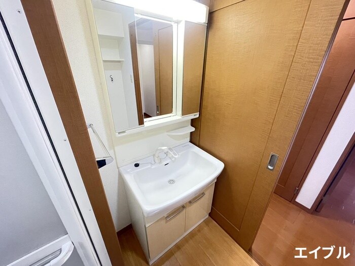 物件内観写真9　(洗面)