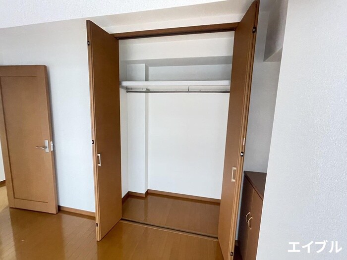 物件内観写真13　(収納)