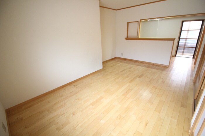 物件内観写真8　(居室)