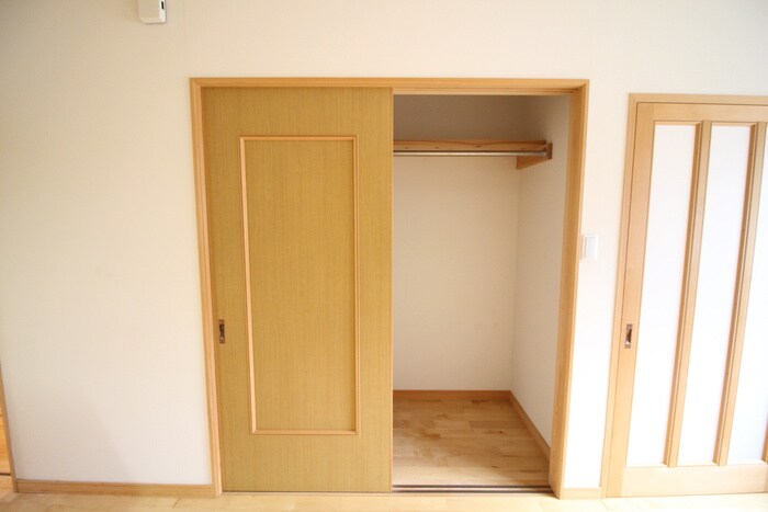 物件内観写真13　(収納)