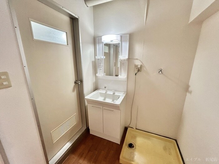 物件内観写真9　(洗面)