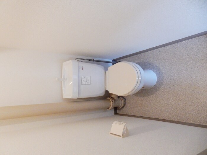 物件内観写真8　(トイレ)