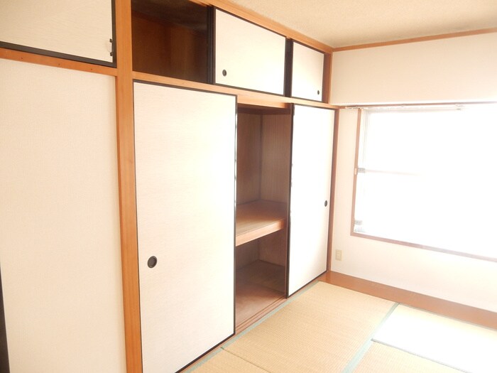 物件内観写真13　(収納)