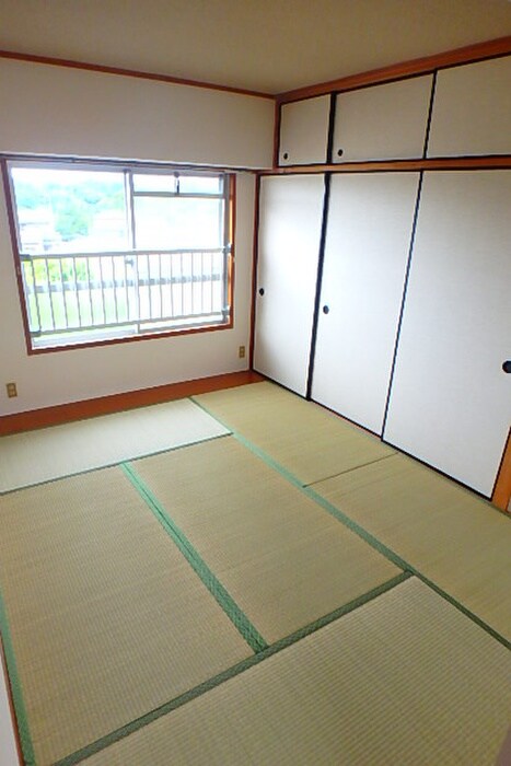 物件内観写真14　(居室)