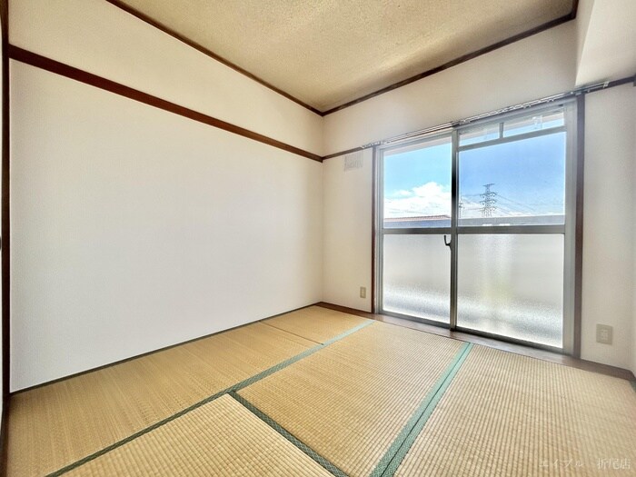 物件内観写真14　(居室)