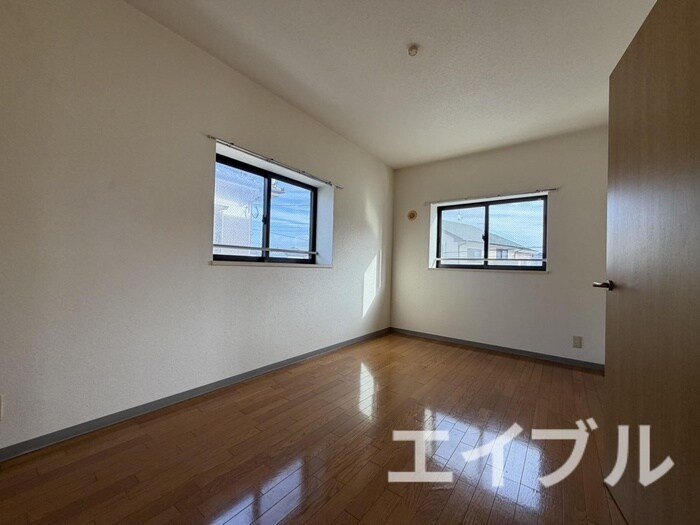 物件内観写真5　(居室)