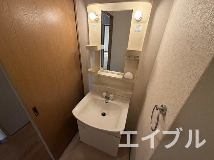 物件内観写真10　(洗面)