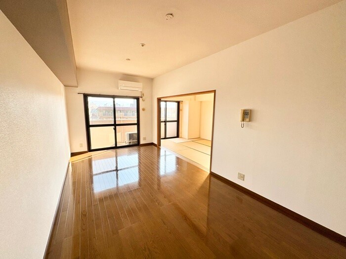 物件内観写真8　(居室)