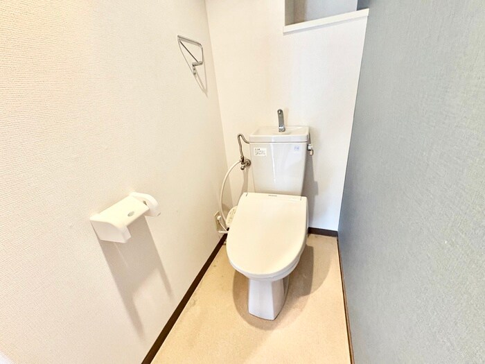 物件内観写真11　(トイレ)