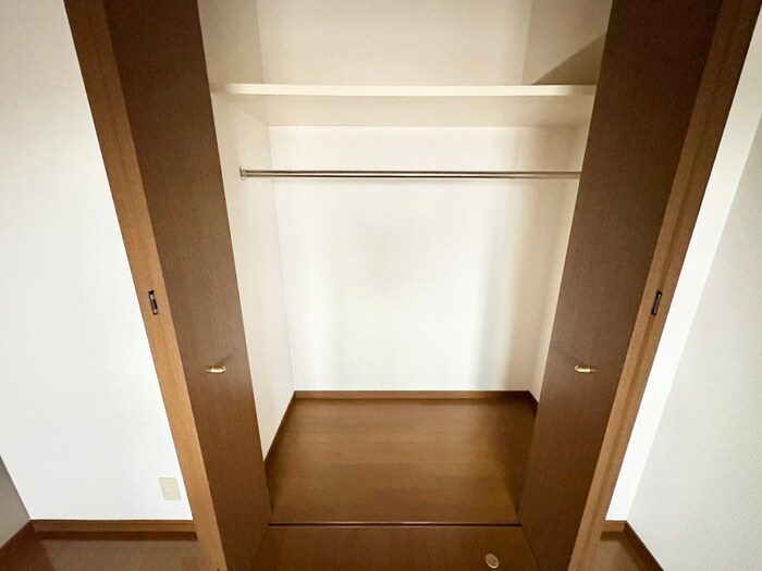 物件内観写真13　(収納)