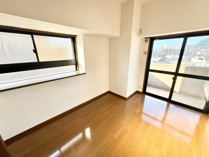 物件内観写真19　(居室)