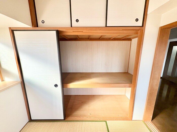 物件内観写真21　(収納)