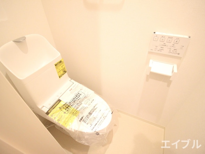 物件内観写真14　(トイレ)