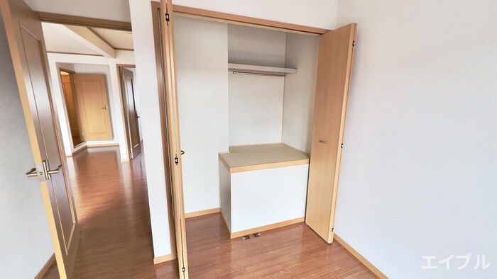 物件内観写真9　(収納)