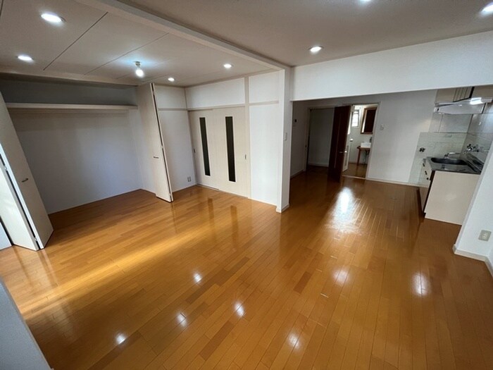 物件内観写真7　(居室)