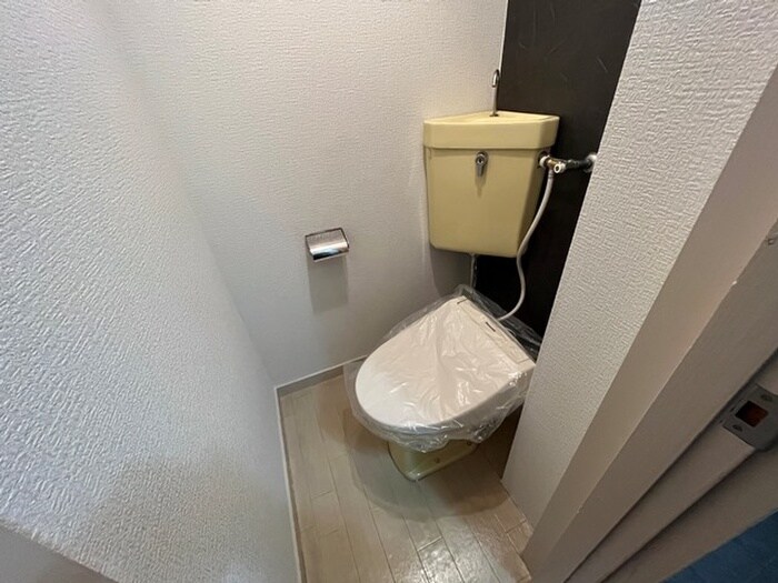 物件内観写真10　(トイレ)