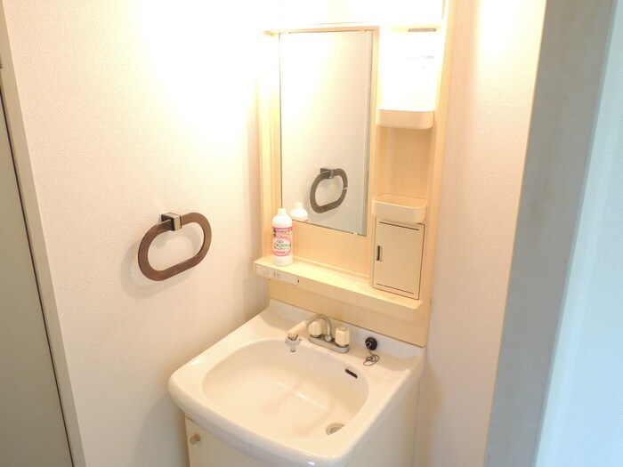 物件内観写真11　(洗面)