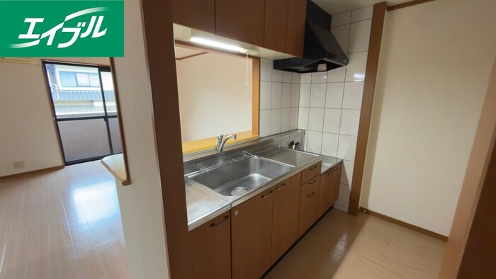 物件内観写真8　(キッチン)