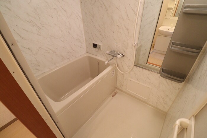 物件内観写真10　(バス／シャワールーム等)