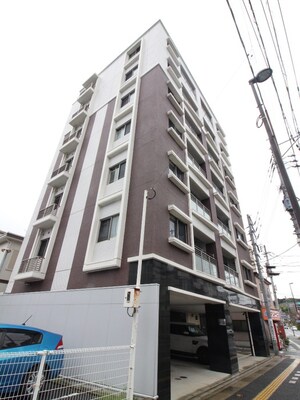 マルエイ桜坂外観写真