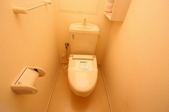 物件内観写真11　(トイレ)