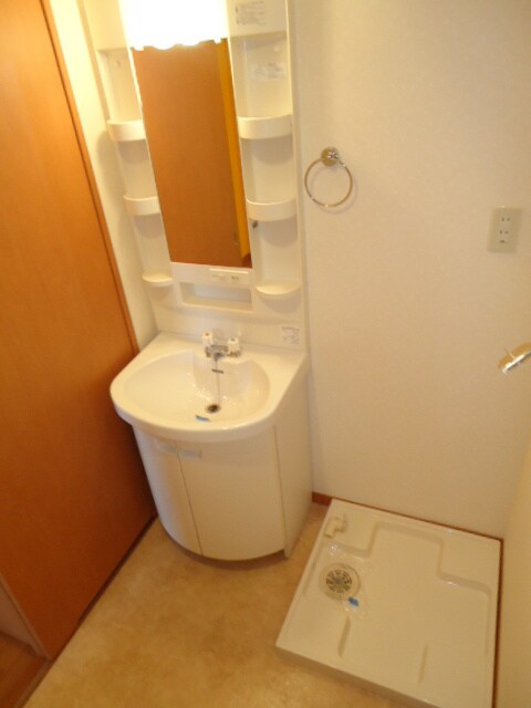 物件内観写真7　(洗面)