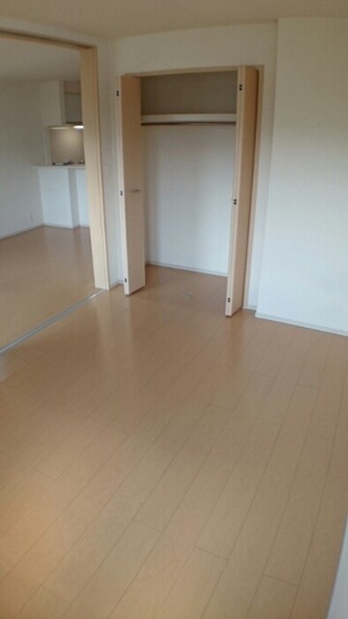 物件内観写真15　(居室)