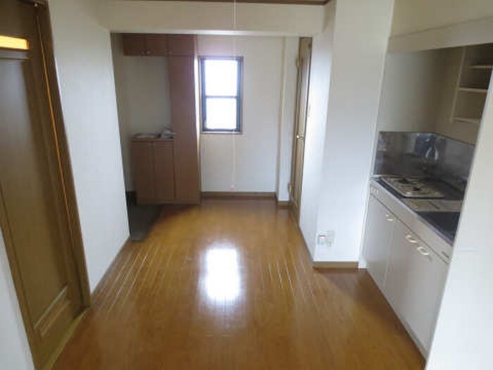 物件内観写真10　(居室)