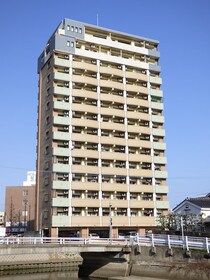 エフズ・フラッツ古船場の外観写真