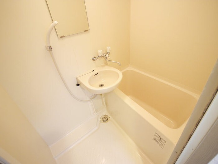 物件内観写真12　(バス／シャワールーム等)